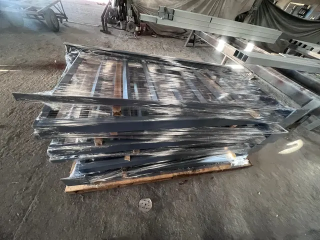 Sevkiyata hazırlanan boyalı parçalar – paketleme ve sevkiyat, Abuşoğulları, Torbalı / İzmir (17)
